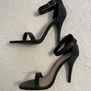 BRAND NEW Black Strappy Heels